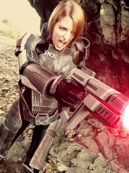 Mass Effect - Cosplay - Female Shepard 
