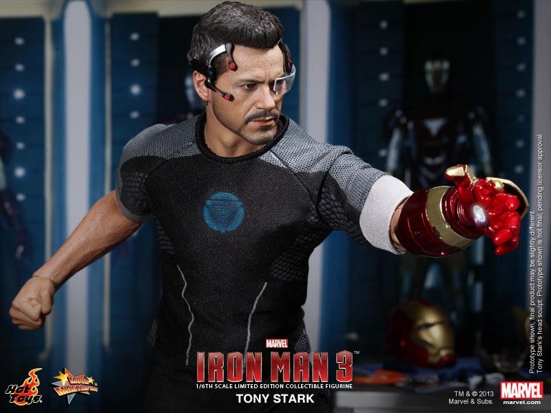 Iron Man 3 - Inšpirované - IRON MAN 3 - Hot Toys Tony Stark Collectible 1 