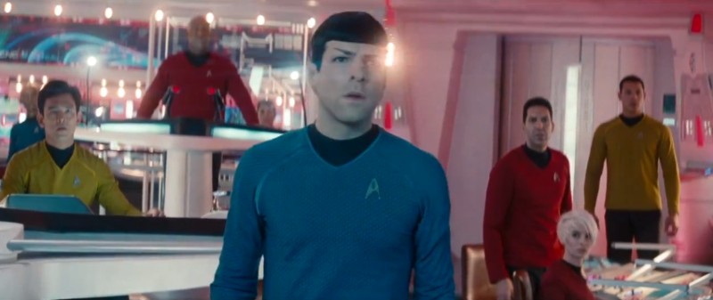 Star Trek Into Darkness - Scéna - Posádka na mostíku 