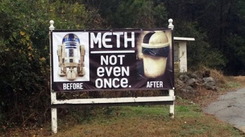 Star Wars -  - This is R2-D2. And this is R2-D2 on meth. 