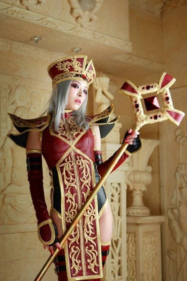 World or Warcraft - Warlords of Draenor - Cosplay - High Inquisitor Sally Whitemane 