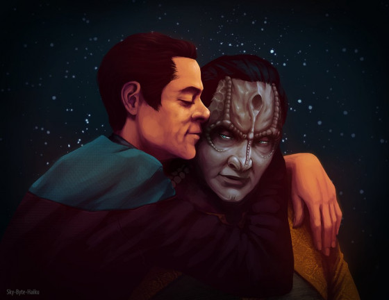 StarTrek Deep Space Nine - Star Trek first gay couple? 