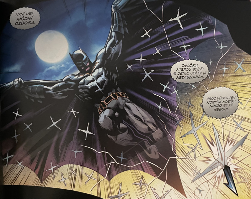 Batman - Detective Comics: Vnější Vliv, pozri čo tu mám Batman - Detective Comics: Vnější Vliv, pozri čo tu mám