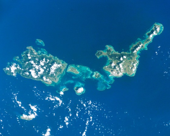 Ilustračné obrázky k spacenews - Islands Yaeyama Islands & Sekisei Coral Lagoon, Okinawa, Japan (image by NASA)