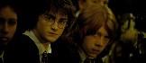 Harry Potter and the Goblet of Fire - Trailer - 4 - Harry a Ron sa prizerajú Harry Potter and the Goblet of Fire - Trailer - 4 - Harry a Ron sa prizerajú