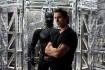 Dark Knight Rises, The - Záber - Bruce a jeho oblek 